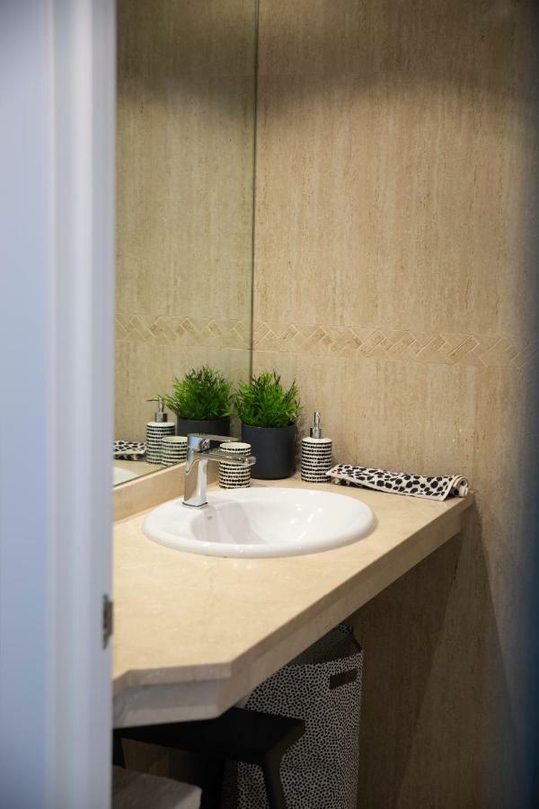 Home2Book Stunning&Design Apartment Santa Cruz ภายนอก รูปภาพ